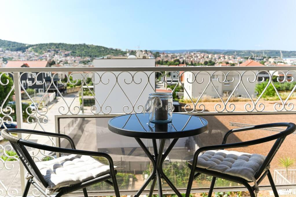 Apartment Dajana Feeling Of Home Trogir Kültér fotó